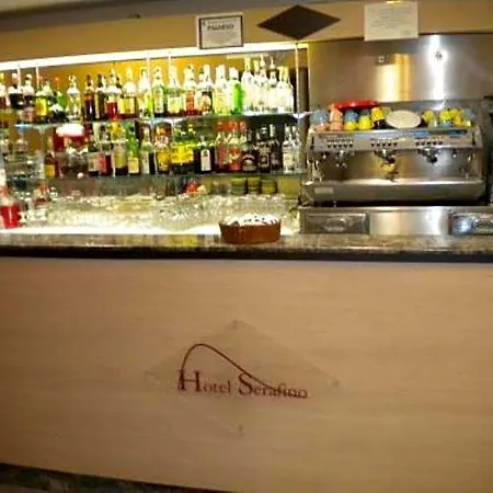 Serafino Liguria 2* جنوة