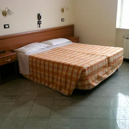 Hotel Serafino Liguria 2*